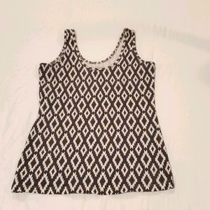 Aztec Style Scoopneck Tank M